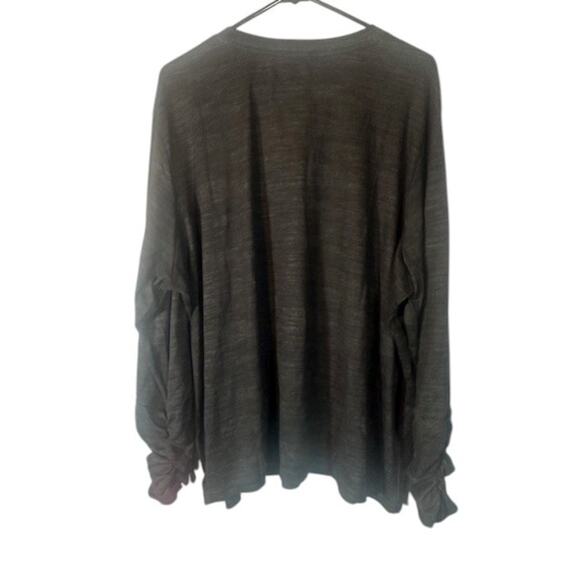 Muk Luks Gray Long Ruched Sleeve Soft Crew Neck Pullover Top Shirt Women Sz P3X - Picture 2 of 9